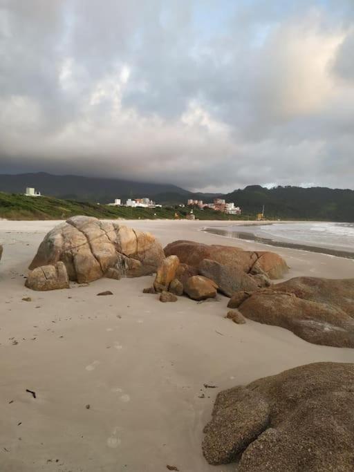 Apto 80M Da Praia Grande Vista Mar! Governador Celso Ramos Exteriör bild