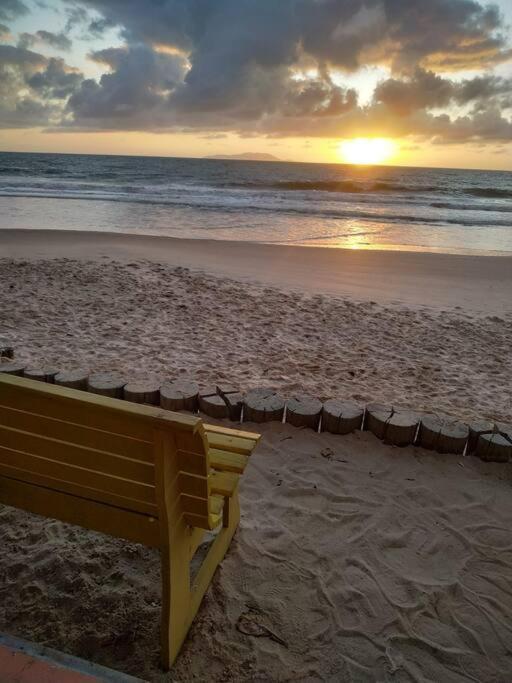 Apto 80M Da Praia Grande Vista Mar! Governador Celso Ramos Exteriör bild