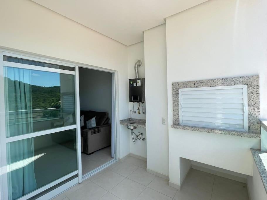 Apto 80M Da Praia Grande Vista Mar! Governador Celso Ramos Exteriör bild